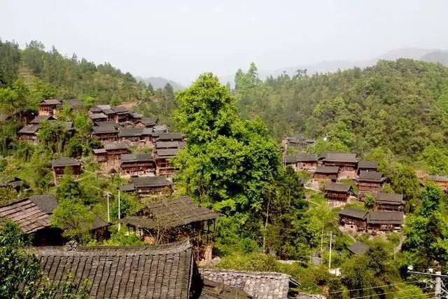 台江:中国苗族节日之乡,每年的姊妹节都成为了大饱眼福的盛会