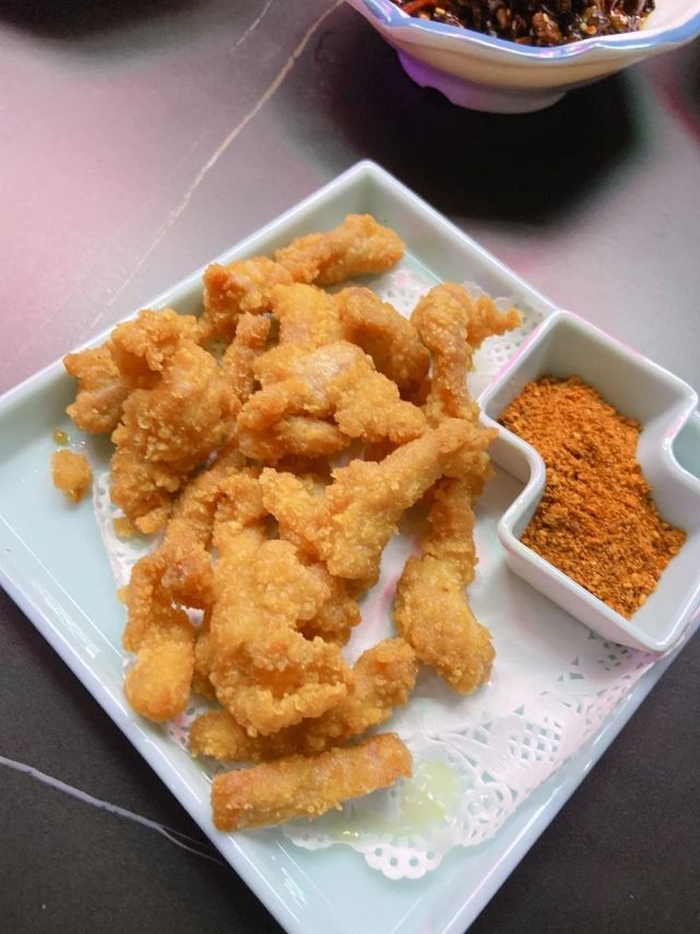 【遇见音乐餐吧】静安大融城|美酒音乐美食!