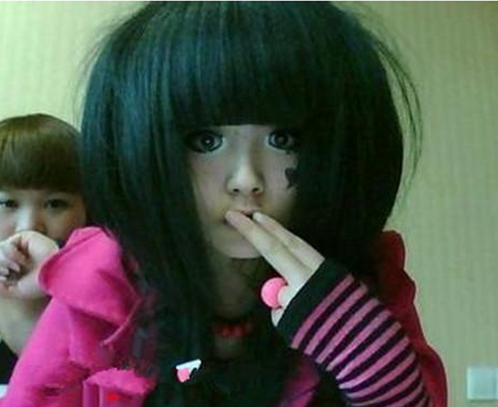 曾经17岁的杀马特女生个个打扮潮流漂亮她们到底去哪了