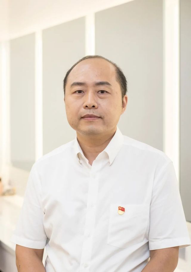 讲述感人教育故事,这10位老师诠释何为"最美"|江富强|廖裕彬|广州市