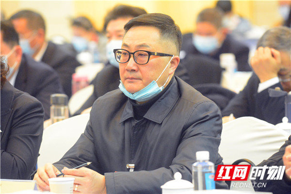 但作为刚摘帽的国家级贫困县,安化县在巩固脱贫成果,实现高质量发展