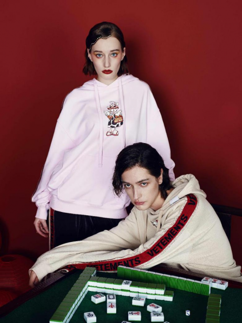 vetements发布2021中国新年系列广告大片