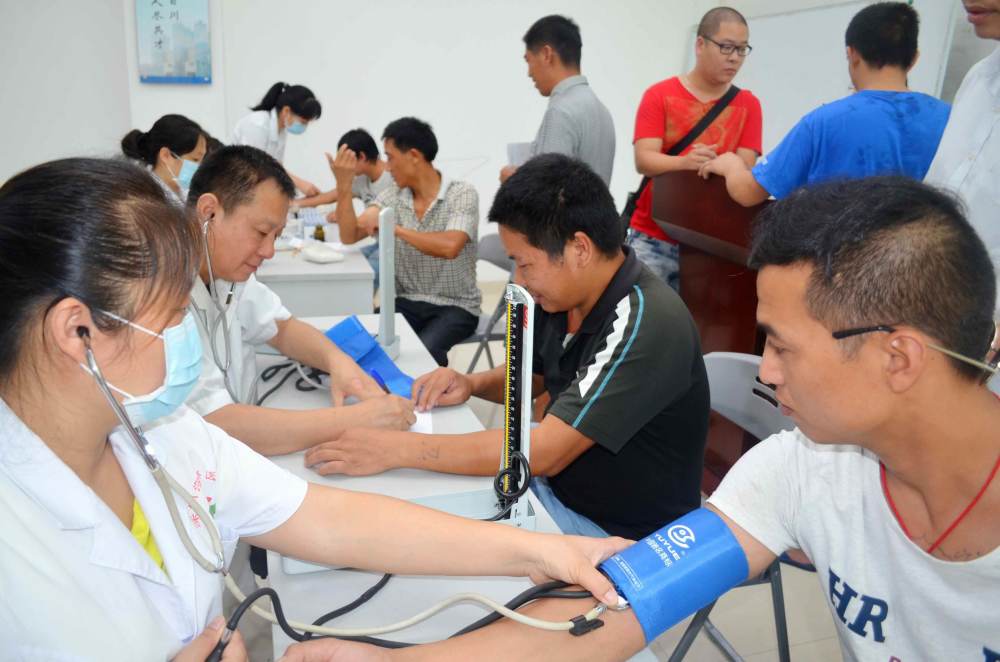 高血脂|46岁男子，高血脂到脑梗不到半年，1种调料是祸根，但很多人爱吃