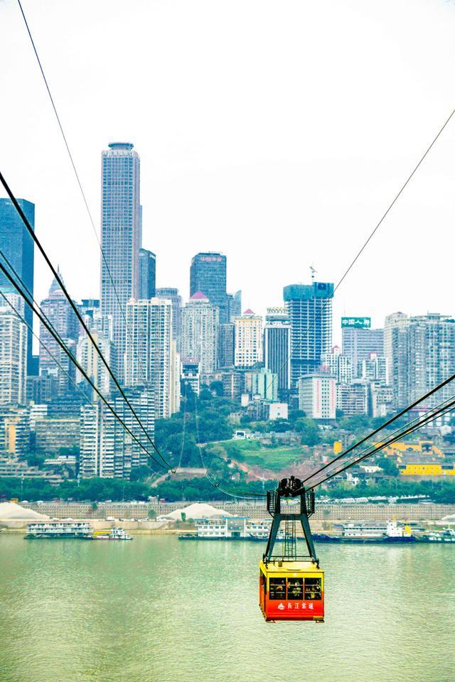 重慶旅行必去的景點能欣賞到重慶最美的景色多部電影在此取景