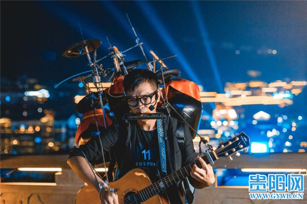 一个人就是一个乐队贵州80后音乐达人罗应星获央视点赞