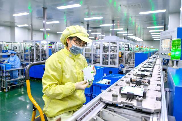 电池行业造富行动亿纬锂能老板身家207亿欣旺达110亿