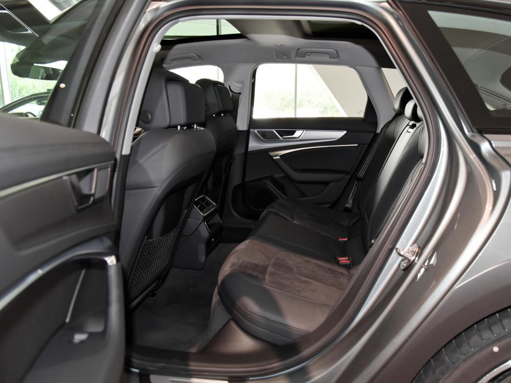 而a6 allroad是长度不到5米的标轴底盘,空间上肯定是不如奥迪a6l的