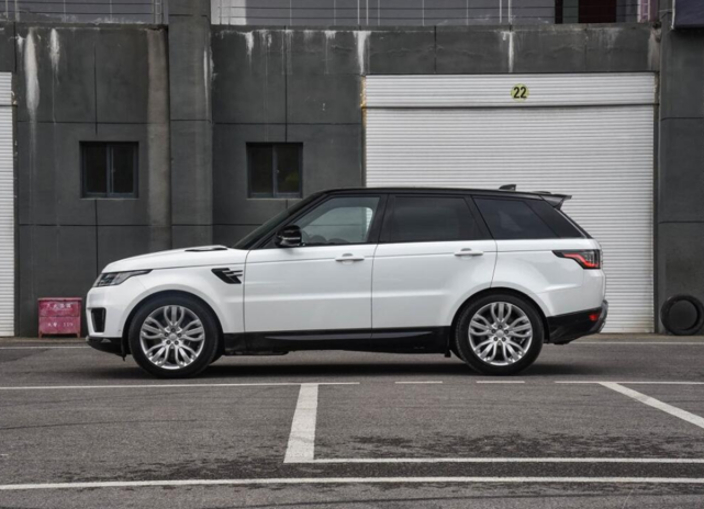 张继科的加长版路虎车牌特别发放代表一生荣誉比车价值还高