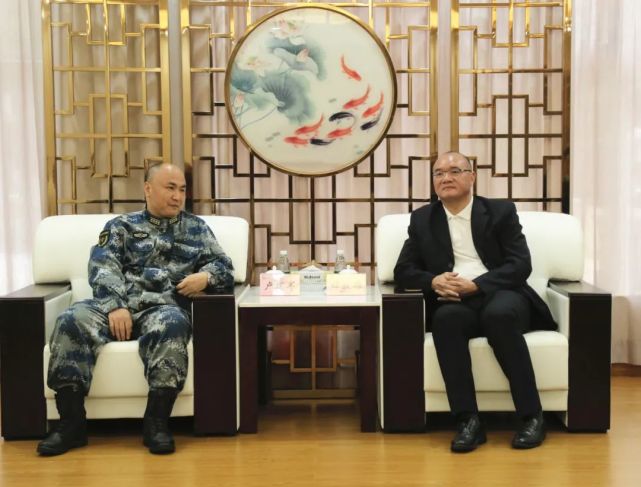 东莞军分区司令员卢建军到麻涌检查征兵工作