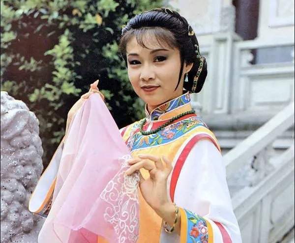tvb神仙眷侣,欧阳佩珊肺腺癌离世,丈夫郭锋每日祈祷并与其再立婚约