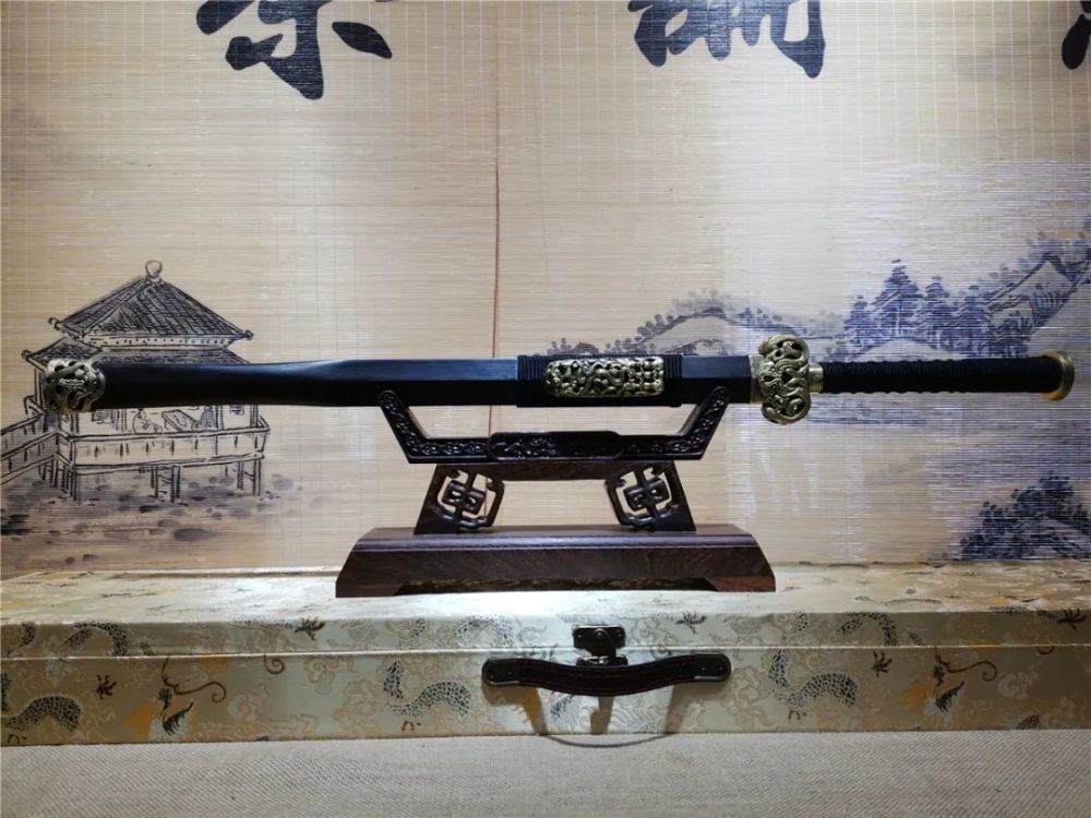 龙泉宝剑|唯一现存完整的汉剑櫑具剑,堪称国宝级藏品_腾讯新闻