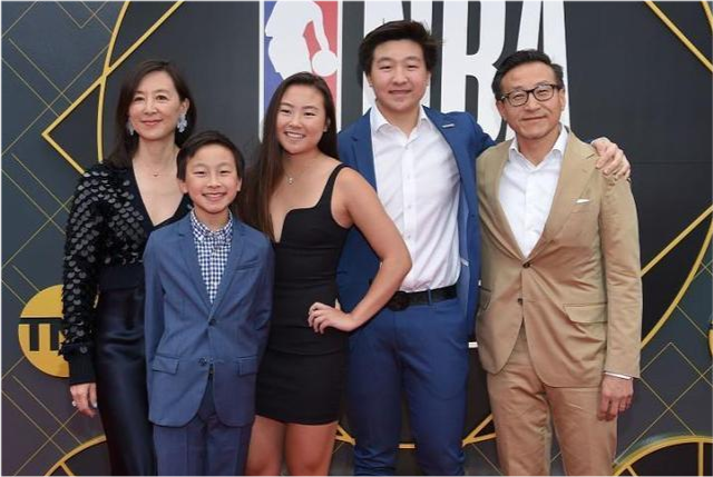 3消息蔡崇信是否亏钱卡佩拉容光焕发火箭还有中国球迷吗
