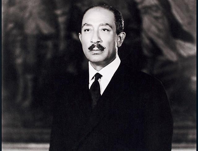 埃及总统萨达特阅兵庆典身中34枪奄奄一息之际说出不可思议