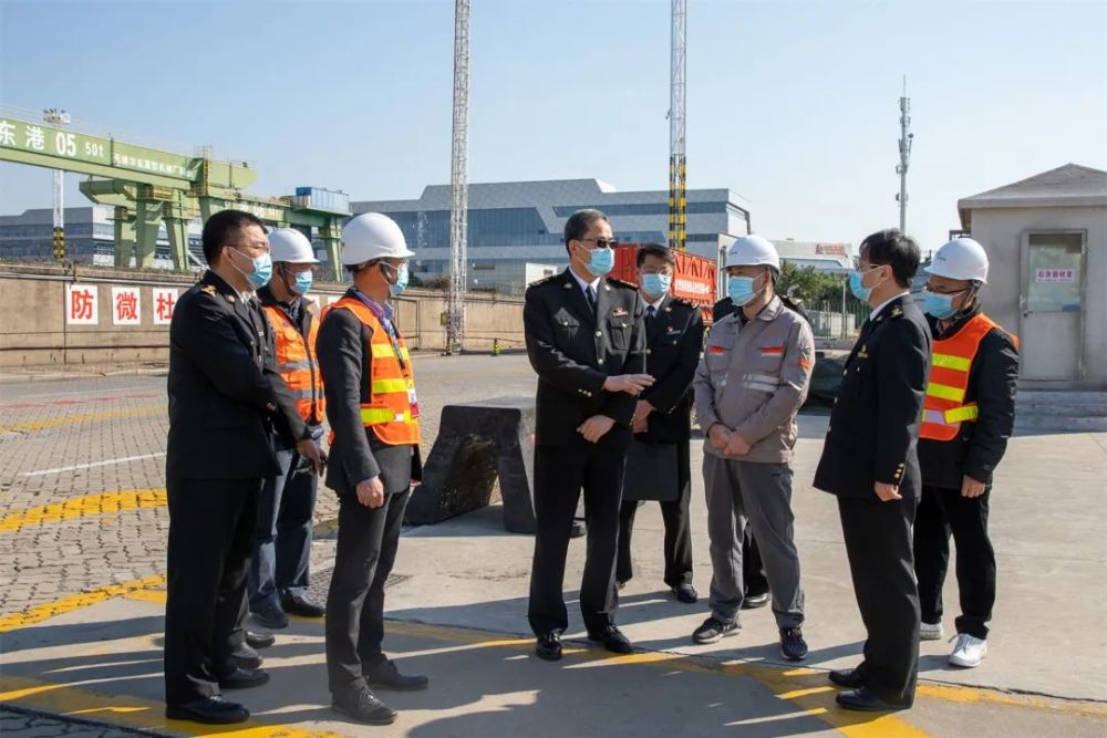 厦门海关关长  郑巨刚