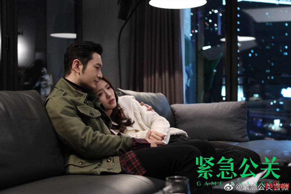 红星专访|《紧急公关》中的角色,有黄晓明20多年演艺生涯的体会