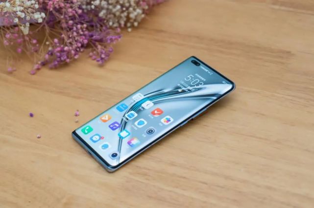 这次一定672英寸的小屏旗舰荣耀v40开箱体验