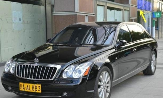 北京偶遇马云座驾,车牌和公司名堪称"绝配",网友:是无价之宝