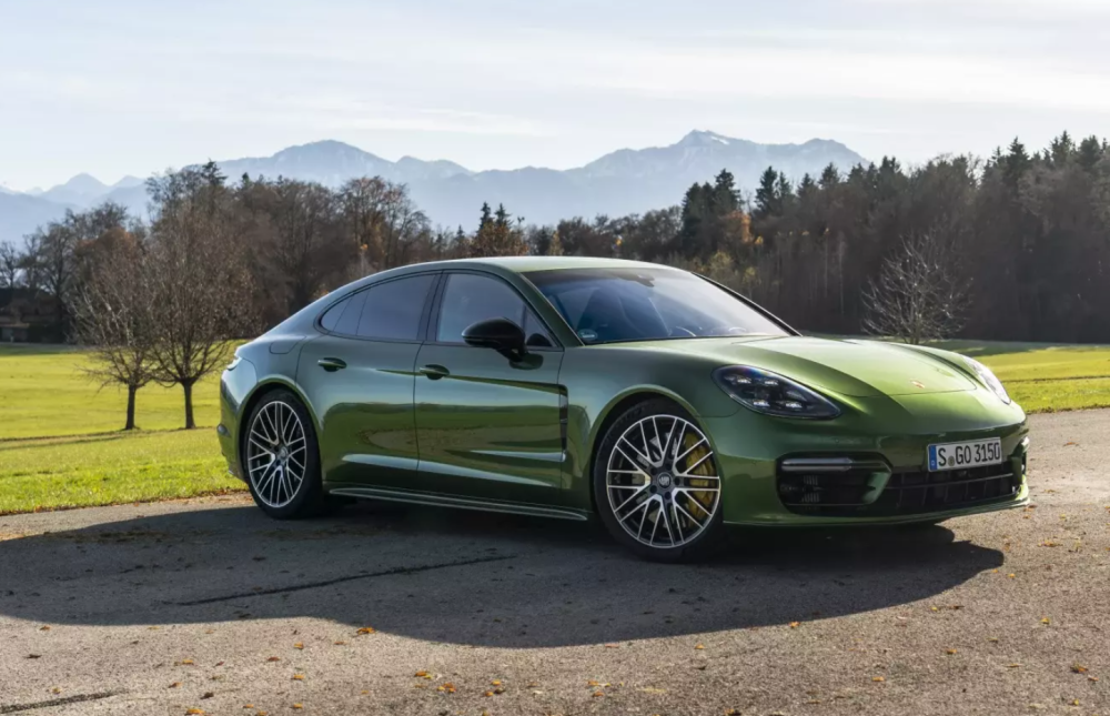 搭载双涡轮v8内饰更科技保时捷2021款帕拉梅拉前瞻