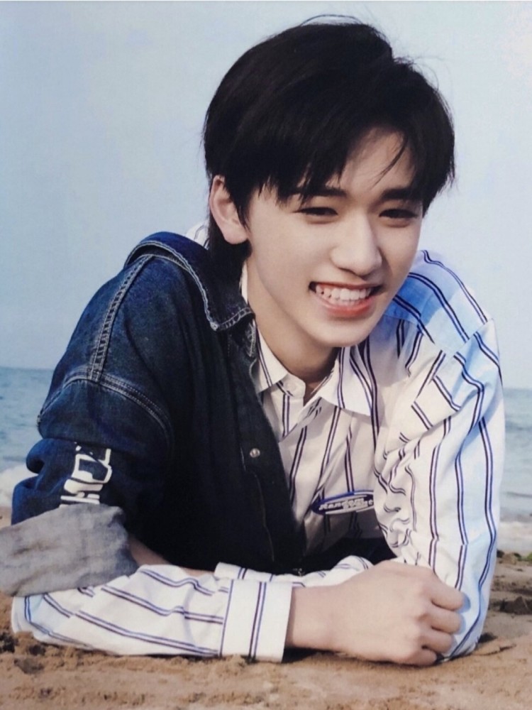 有点呆有点可爱但是更帅宋亚轩