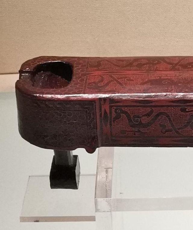 文物说话:寓意不凡的五弦琴(均钟木)远古故事图绘