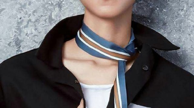 王俊凯喉结杀 锁骨杀,太绝了