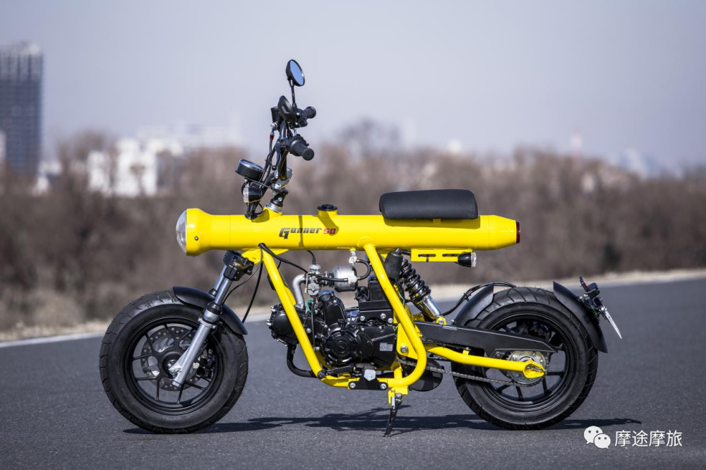 来自泰国的50cc火箭筒,迷你小钢炮gunner摩托细节!