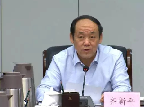 齐新平于2020年12月退休,距此次被查只有1个月.