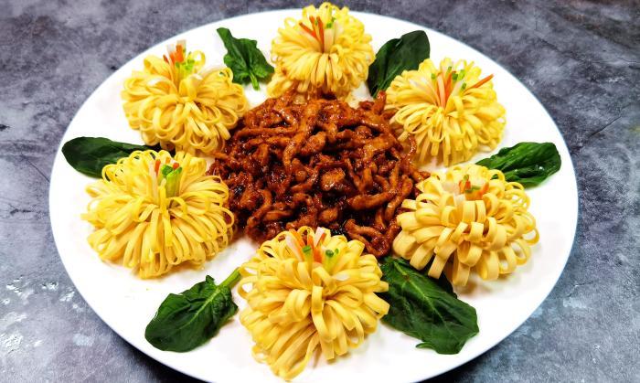 这道"花开富贵",是年夜饭的压轴菜,颜值高寓意好,吃出好彩头_腾讯新闻