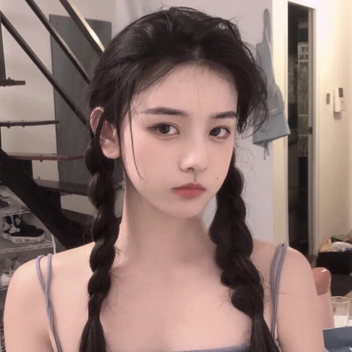 温柔头像你在怀疑美女