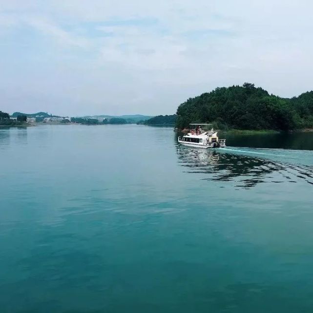 澄镜|冬日仙海,灵魂之湖