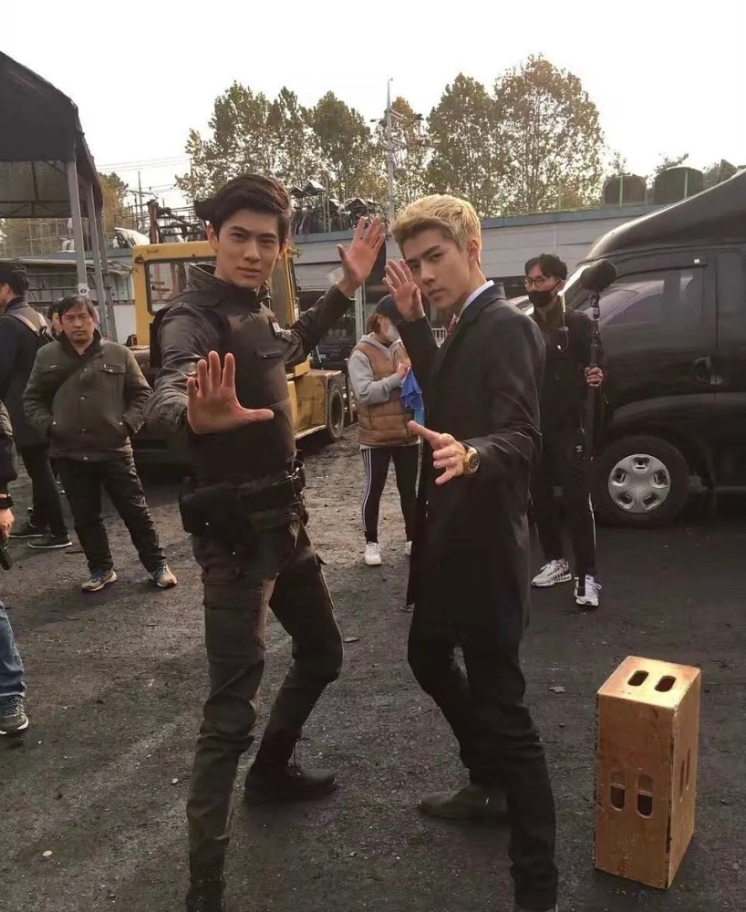 青你3练习生梁森光头造型曾和吴世勋合作期待表现