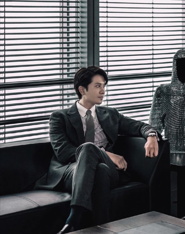 而扮演封潇声的彭冠英,及饰演柯滢的蔡文静被观众们