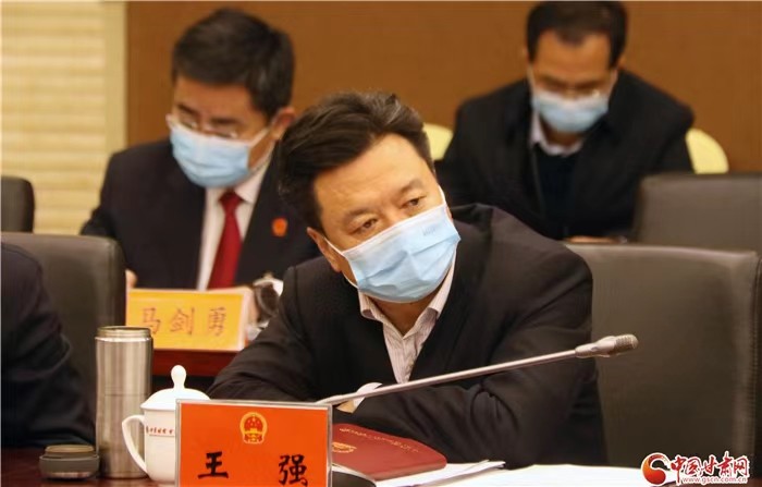 聚焦2021甘肃两会省人大代表王强加大政策支持力度提升民营企业发展