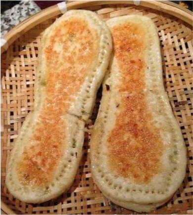 我的妈妈美如鲜花,我的爸爸丑如泥巴.爸爸:找打!