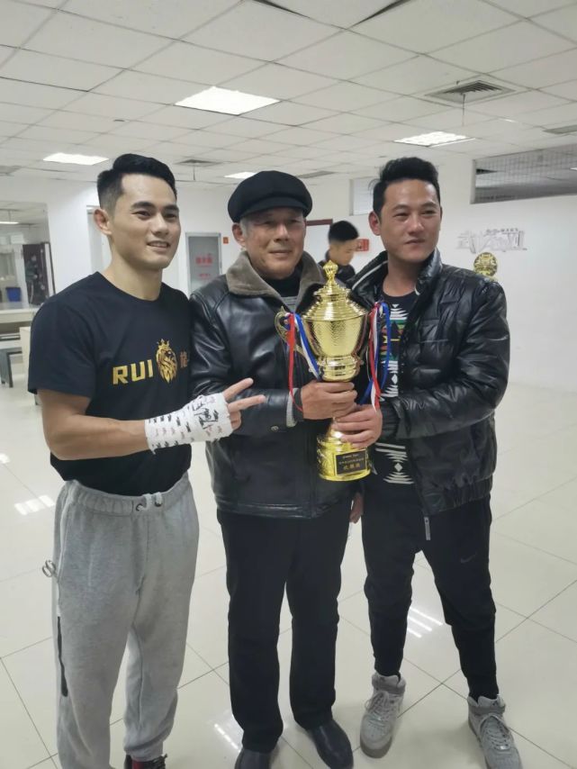 魏锐2021首战开门红,有个爱他的人等他回家