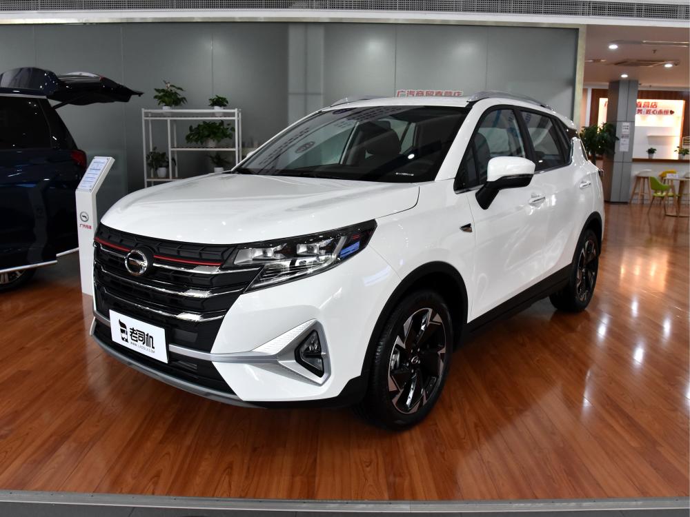 性价比很高的入门级国产suv,四缸 6at,实拍传祺gs3