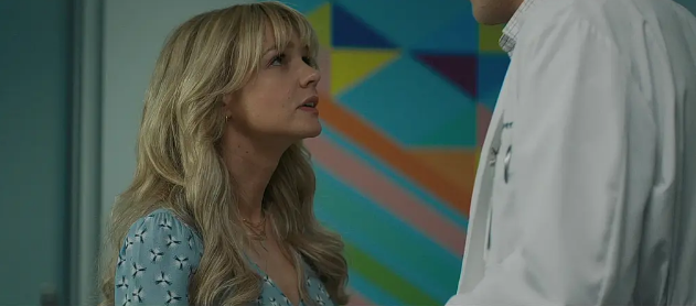 先禁播后解禁好莱坞年度r级爽片上映后获一致好评评分高达92