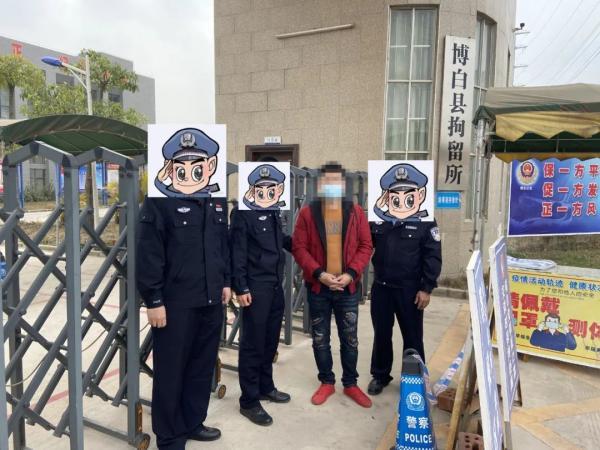 恶劣!博白一男子暴打妻子,女儿阻拦遭猛踹