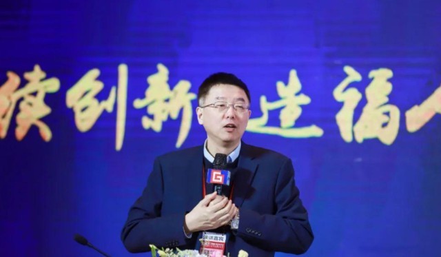 小销售倒煤被骗200万靠电子烟身价狂赚1810亿