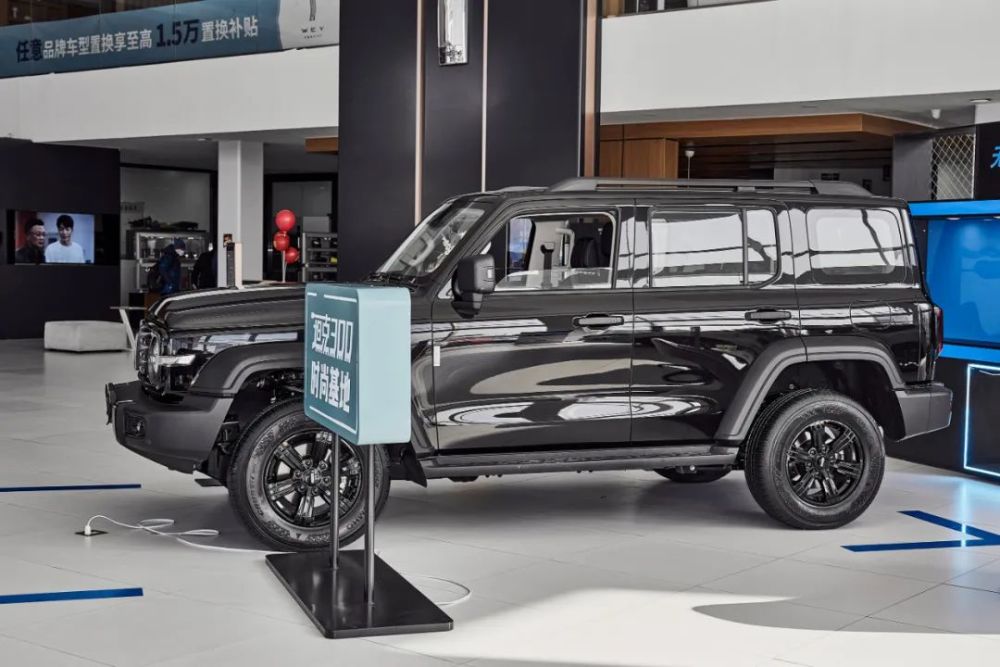 探店拍车魏派wey国之越野利器坦克300