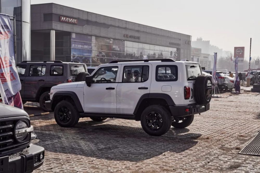 探店拍车魏派wey国之越野利器坦克300