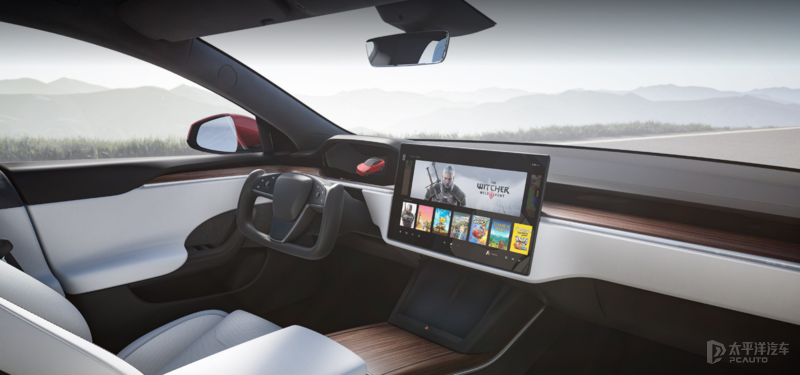 连个正常的方向盘都没有！特斯拉Model S要玩哪出？