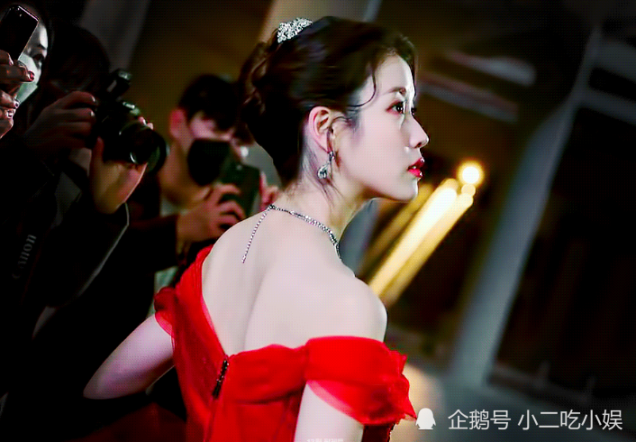 iu新歌mv造型美出新高度红裙惊艳神似赫本