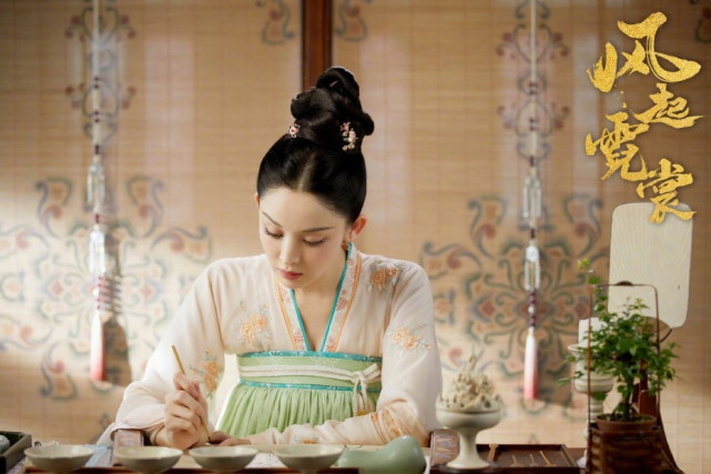 风起霓裳麦迪娜颜值在线小琉璃哭戏感人周深唱的主题曲好听