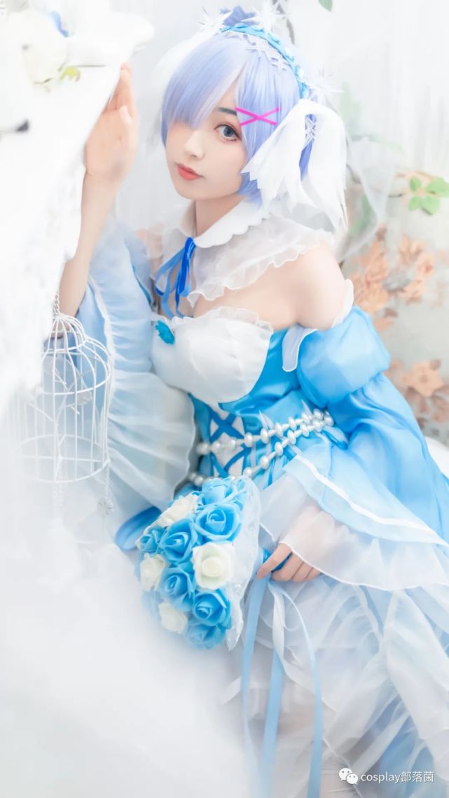 cos:蕾姆冰晶礼服cos正片@夏树酱
