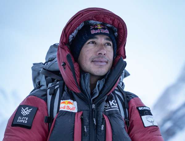 人类首度冬季登顶k2,一座"野蛮峰"的被征服史|珠峰|山峰|登山|尼泊尔