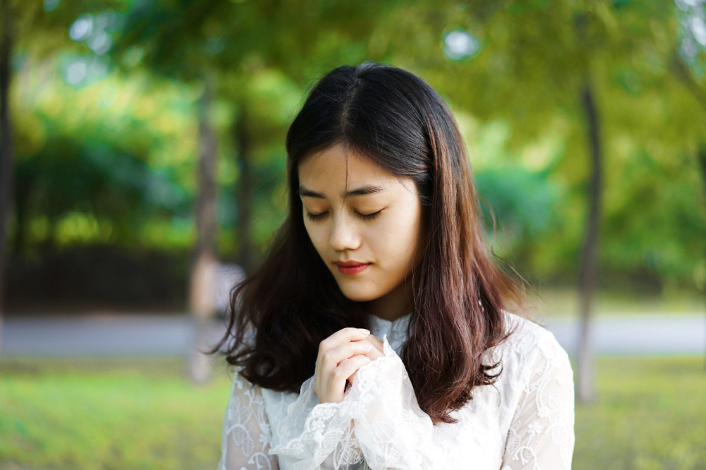 就像朱耀燮说的那样"在爱情方面,女人可能是很坚强的,也可能是很懦弱