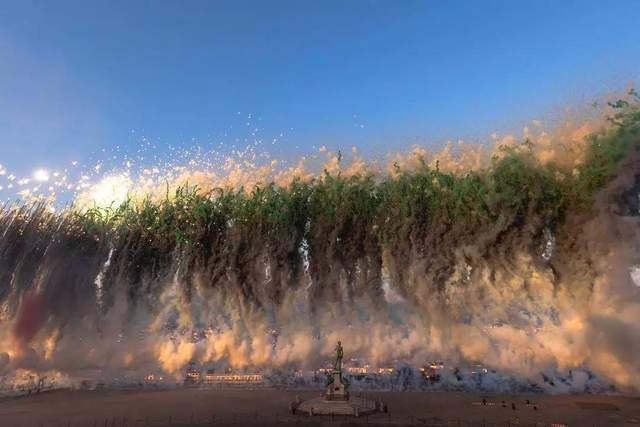 最会玩火的男人用火药筑天梯奥运会大脚印制作人