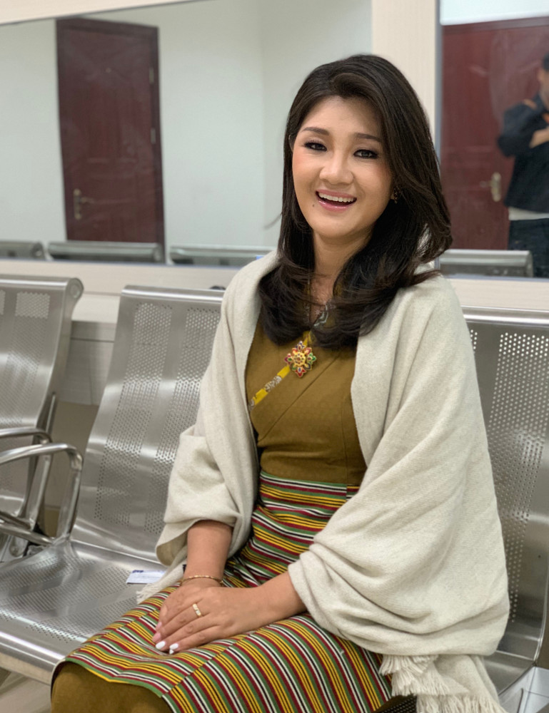 降央卓玛我很幸运婆婆将我当女儿