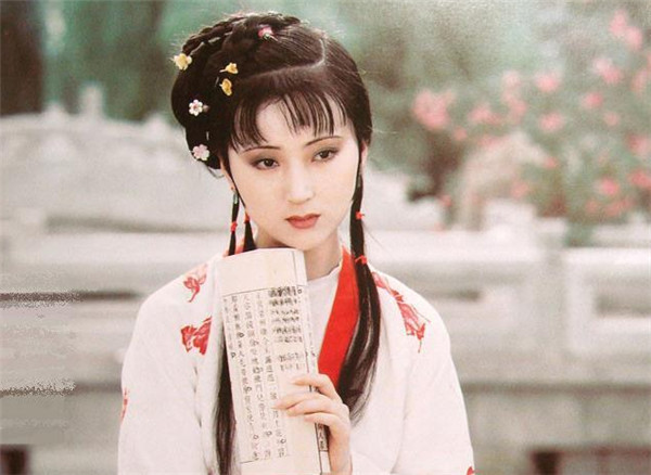 红楼梦为何在清朝是禁书专家你看林黛玉是谁不被禁才怪